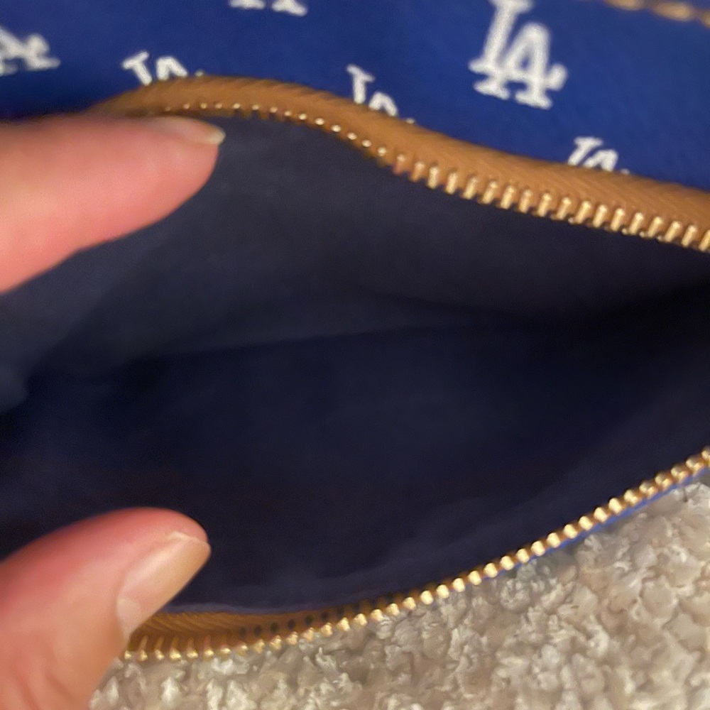 Dooney & Bourke Los Angeles Dodgers Bag - Picture 2 of 9